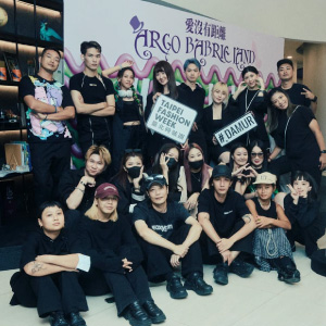 01-27 - GENIC SALON
